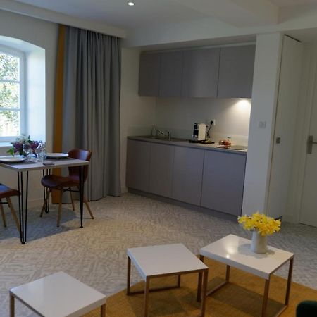 Lodges En Pierres Dorees Saint-Germain-Nuelles Екстериор снимка
