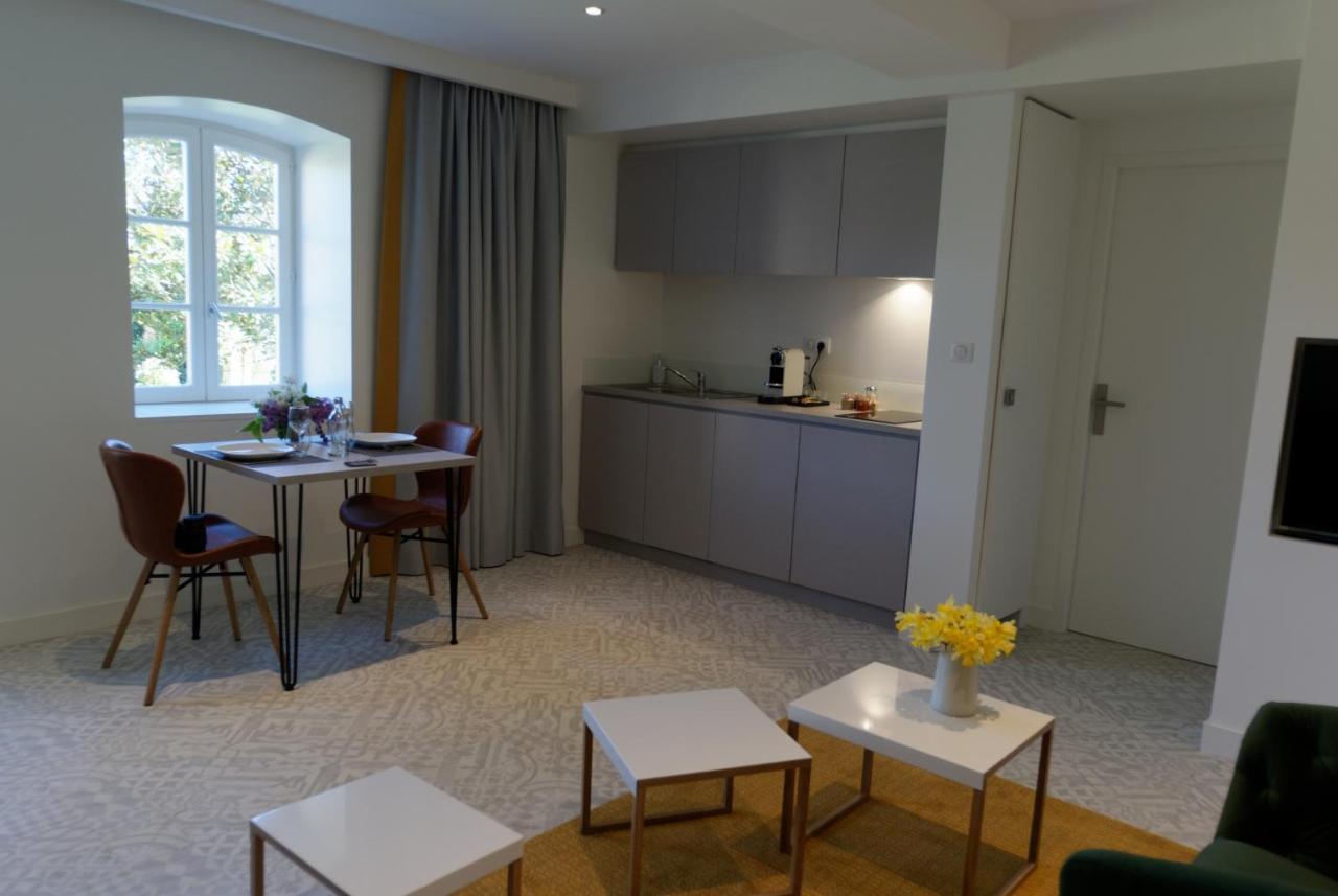 Lodges En Pierres Dorees Saint-Germain-Nuelles Екстериор снимка